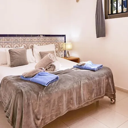 Casa Indiana - Lh110 By Now Ltd *