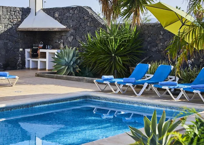 Casa Indiana - Lh110 By Now Ltd * Playa Blanca (Lanzarote)